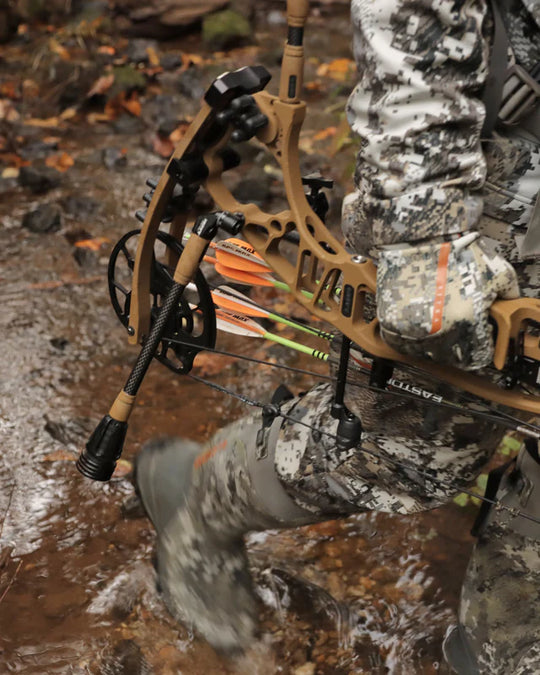 Hoyt Side Bar Kit (Hoyt SL Side Bar Mount and a Hoyt Stealth Pro Series Stabilizer)